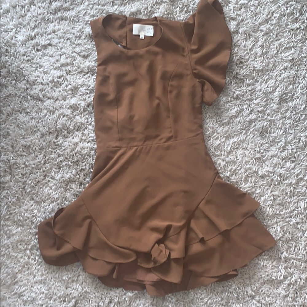 J.O.A. Asymmetrical ruffled one shoulder dress